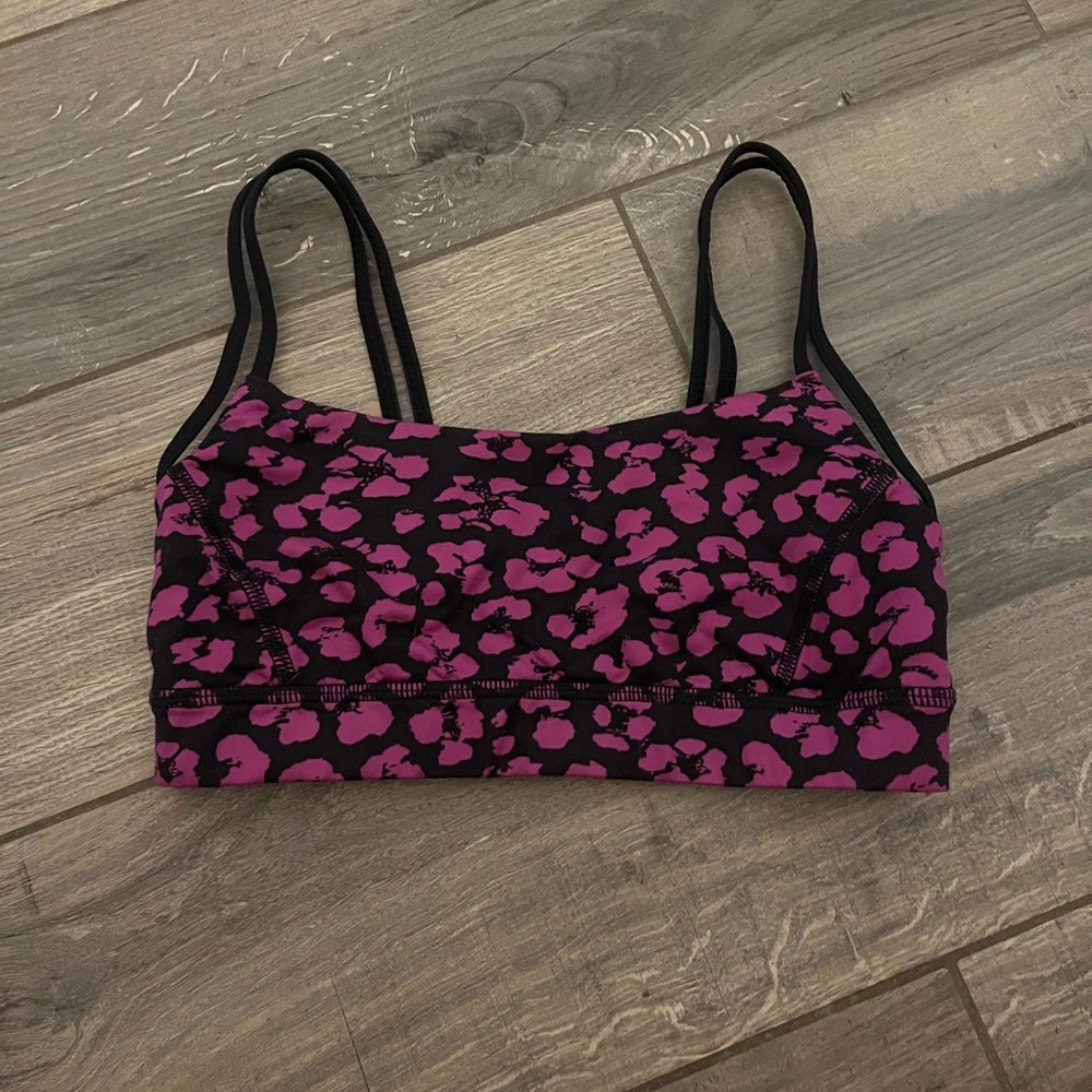 Lululemon sports bra size 2